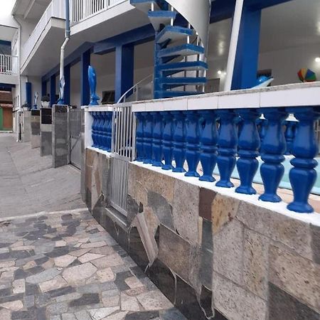 Pousada Vitoria Bed & Breakfast Ubatuba Bagian luar foto
