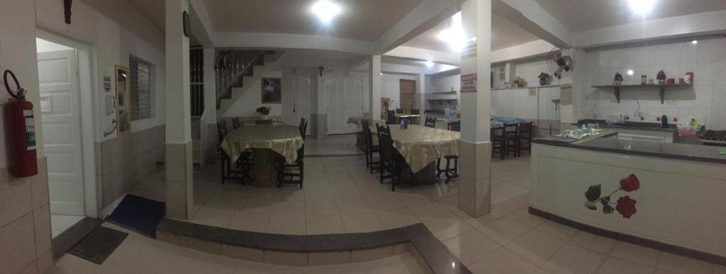 Pousada Vitoria Bed & Breakfast Ubatuba Bagian luar foto