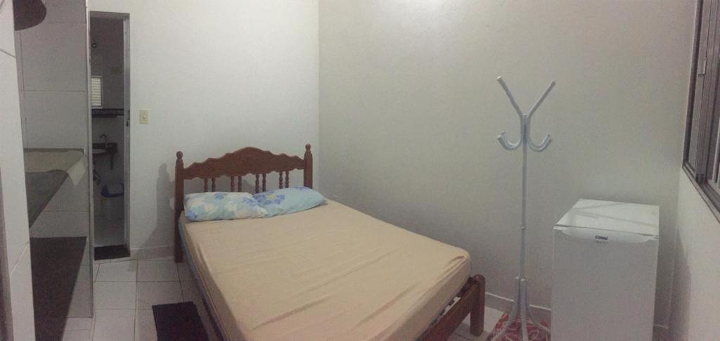 Pousada Vitoria Bed & Breakfast Ubatuba Bagian luar foto